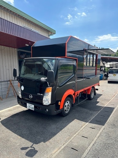 オーダーキッチンカー