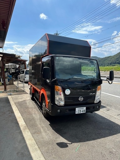 オーダーキッチンカー