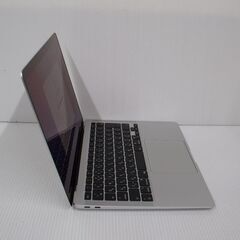 Apple MacBook Air Retinaディスプレイ 13.3 MGN93J/A シルバー Apple M1/SSD256GB/8GBの画像