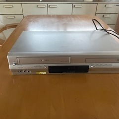 受け渡し先決まりました★TOSHIBA 東芝　DVDビデオプレイヤー