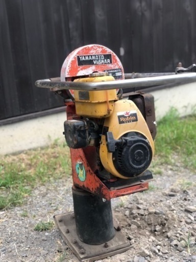 茨城県常総市から山本鉄工 VIBRAR YVR80 ランマー 転圧機　建設機械 動作良好