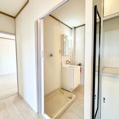 初期費用0円♪4/21入居可♪ﾘﾉﾍﾞ済2LDK/55㎡、WiFi無料、鉄筋ｺﾝｸﾘｰﾄ、ｴｱｺﾝ1台、漫画雑誌無料、写真多数、CATV無料、管理費込みでも5.48万円♪事務所使用OK！外国人の方OK♪ − 静岡県