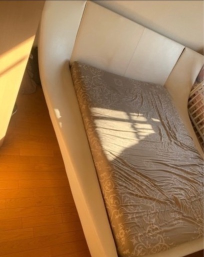 ベッド(キングサイズ)