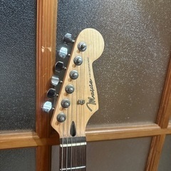 Mavis メイビス ストラトキャスタータイプ エレキギター 弦楽器 ソフトケース付　ギターの画像