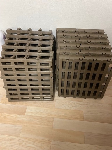 すのこプラスティック
