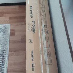《値下げ》シャープAQUOS42型テレビ（新品）の画像