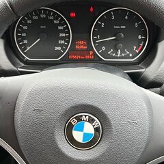 BMW 116i 全国名義変更代行致します 車検令和7年4月 78000キロ ホワイト 2010年(平成22年)  総額250000円の画像