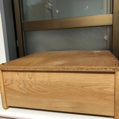 値下げ1200円⭐︎コンパクトな木製本棚⭐︎中古です。の画像