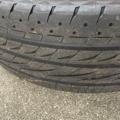 タイヤ、アルファード、ヴェルファイアの画像
