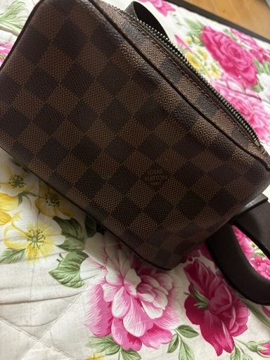 ルイヴィトンポーチ値下げ