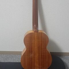 KAMAKA テナーサイズウクレレHf-3　ハードケース付きの画像