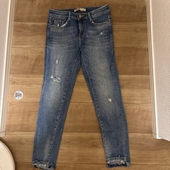 ZARA ダメージデニム