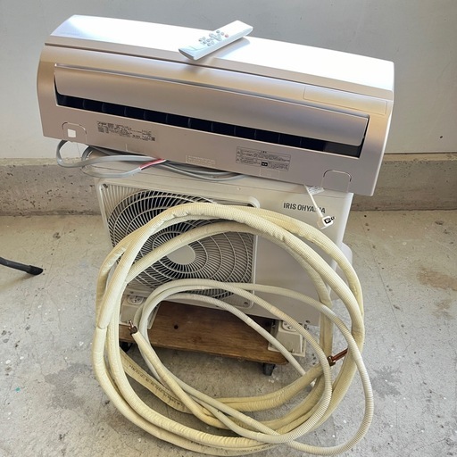アイリスオーヤマ ルームエアコン 2021年式  2.2Kw/6畳用 IRA-2221RZ リモコン付き IRISOHYAMA