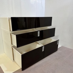 カラーボックス　洋服や小物入れの画像