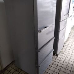 2018年極上美品　使いやすくおしゃれなデザイン　大容量272L...