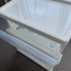 プラスチックチェスト【取引中】の画像