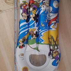 プ－ルで。オモチャセット😃🎶の画像