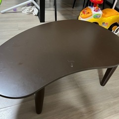 テーブル