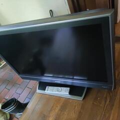 ビクター37インチ液晶テレビ