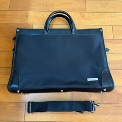 ビジネスバッグの画像