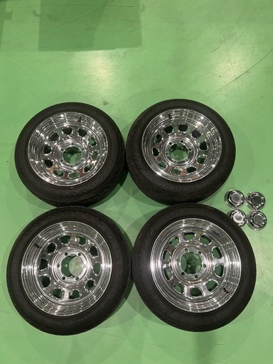 ハイエース オーバーフェンダーサイズ デイトナ