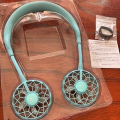 夏　夏グッズ　SPICE 携帯扇風機 ミニ扇風機 WFAN 首かけ扇風機 扇風機 hands-free ハンズフリー　の画像