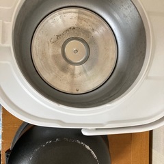 SHARP  炊飯器　2022年製の画像