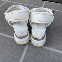 ダイアナ　サンダル　ブラック　size23の画像