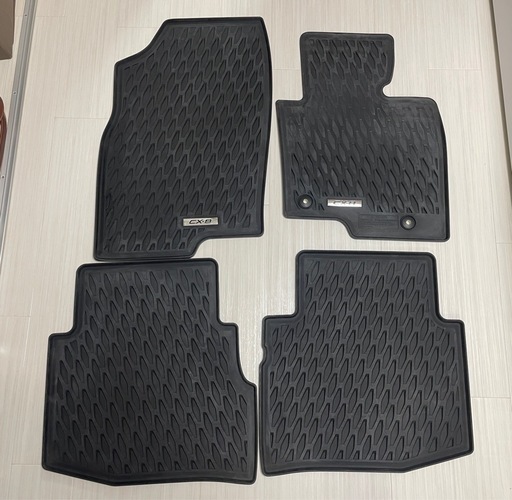 マツダ CX-8 純正 ラバーフロアマット 1台分 中古
