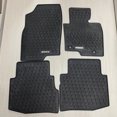 マツダ CX-8 純正 ラバーフロアマット 1台分 中古