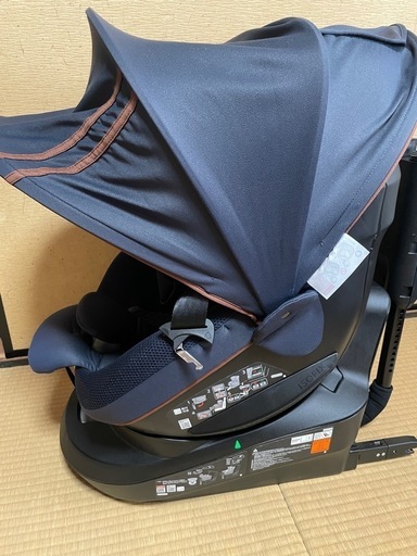 チャイルドシート　エールベベ　クルッ トrウィ