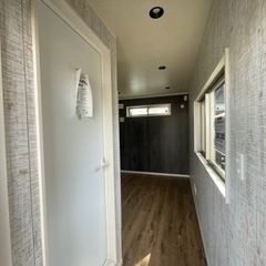 小さなおうち3.5坪　キッチン、トイレ付き（プレハブ、コンテナ）展示品現品の画像