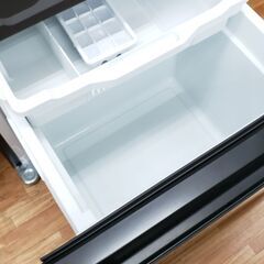 Hisense 2021年製 282L 3ドア冷蔵庫 HR-G2801BR の画像
