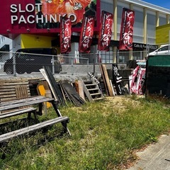 屋台解体中。廃材欲しい方あげます。　