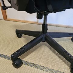 定価36000円　Bauhutte ゲーミングチェアRS-950RRの画像
