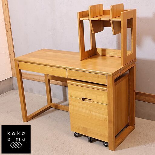 市場家具(ICHIBA)のタモ材を使用したブックシェルフ付き デスク＆ワゴンです。シンプルなデザインとナチュラルな雰囲気はお子様の学習机としてはもちろんリビングや書斎などの事務机としてもおススメです♪