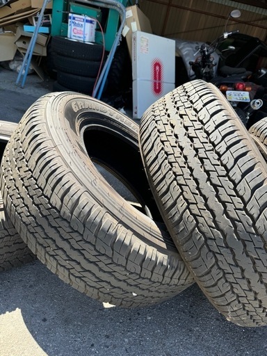 ハイラックスノーマルタイヤ