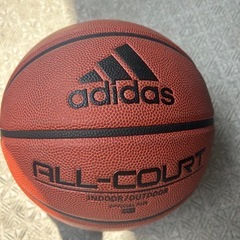 adidas’s バスケットボール　オールコート用の画像
