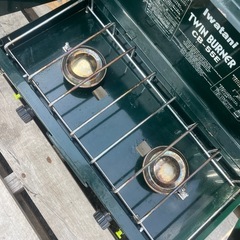 イワタニ ツインバーナー CB-55E 箱付き カセットコンロ キャンプ アウトドア  バーベキュー　動作確認済みの画像