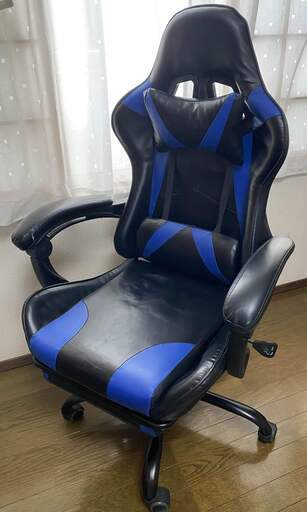 ゲーミングチェア　ブルー　フットレスト　リクライニング付き