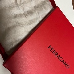 フェラガモ　FERRAGAMOストール