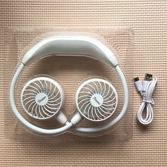 【新品】首掛け扇風機　ネックファン ハイパワー　風量 6段階　白 USB充電の画像
