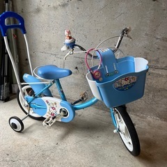 子供用　ハローキティ　自転車　14インチ　補助輪付き