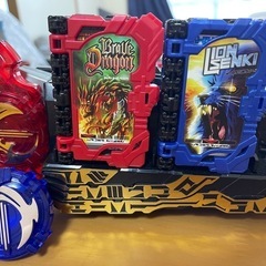 仮面ライダー　変身ベルト　セイバー、リバイスセットの画像