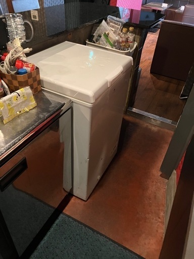 業務用冷凍庫　冷凍庫ストッカー