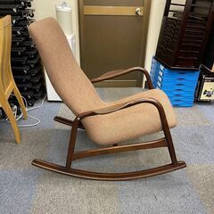 【中古品】大塚家具 秋田木工 ロッキングチェア 揺り椅子の画像