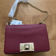 新品　FURLA ショルダーバッグ