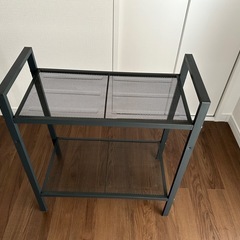 スチールラックの画像