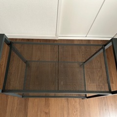 スチールラックの画像