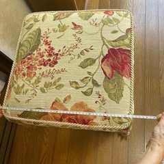 アンティーク調の椅子